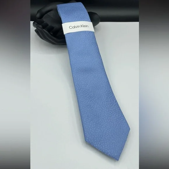 Calvin Klein Men's Silk Blend Tie ~ Blue ~ Floral Motif ~ NEW